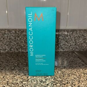 Moroccanoil Treatment in Teal Box